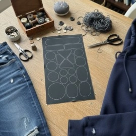 Siyah Yapışkanlı Yama Bantları – Delik Kapatma, Yırtık ve Aşınma İçin Güçlü Tamir Bandı