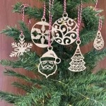 NM Store® 6 Parça Kırmızı Beyaz İpli Noel Babalı ve Kar Tanesi Model Ahşap Yılbaşı Ağaç Süsü