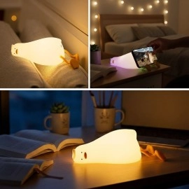 5 Farklı Renk Modlu Tembel Ördek Figürlü Pofuduk LED Gece Lambası–Yumuşak Dokulu Çocuk Odası ve Dekoratif Şarjlı Ortam Işığı