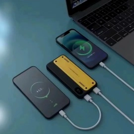 NM Store® 10000 mAh Hızlı Şarj Özellikli Aynı Anda 4 Cihazı Şarj Edebilen Powerbank