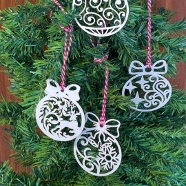 NM Store® 10 Parça Kırmızı Beyaz İpli Fiyonk Model Ahşap Yılbaşı Ağaç Süsü