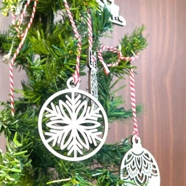 NM Store® 10 Parça Kırmızı Beyaz İpli Karışık Model Ahşap Yılbaşı Ağaç Süsü