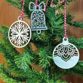 NM Store® 10 Parça Kırmızı Beyaz İpli Karışık Model Ahşap Yılbaşı Ağaç Süsü